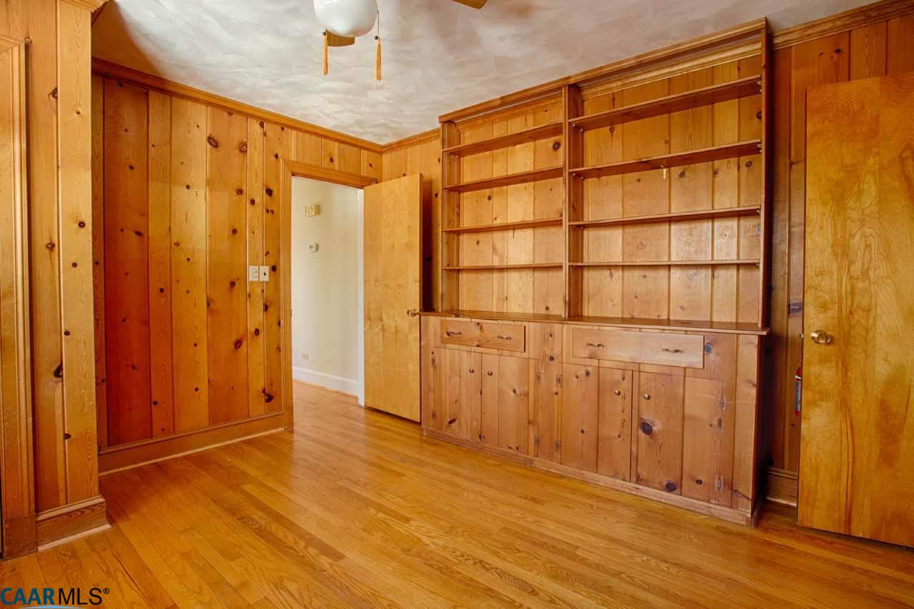 1817 Meadowbrook Heights Road Charlottesville, VA 22901 - Photo 3 of 13 Gallery Image 3