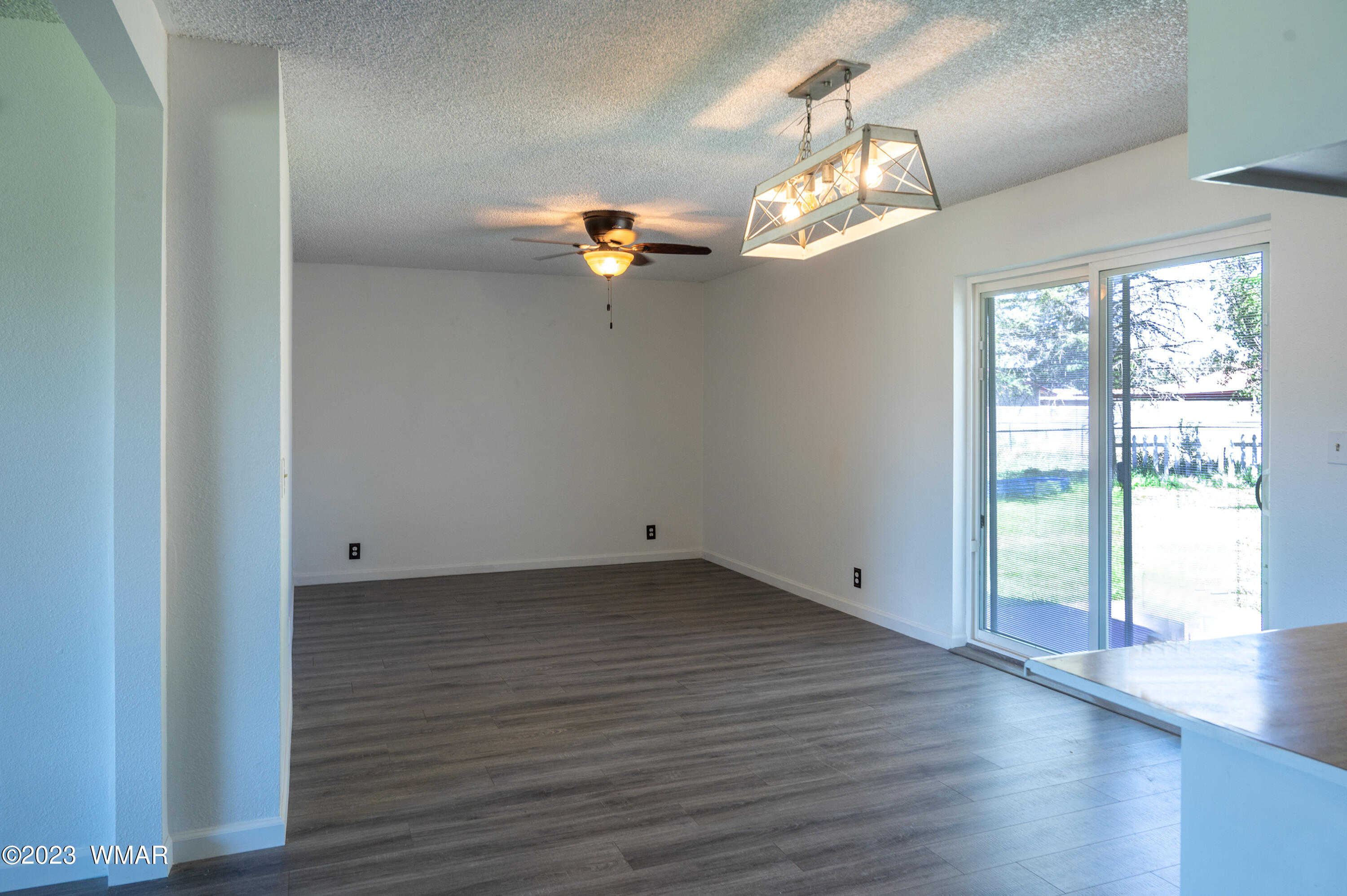 327 Brant Street Eagar, AZ 85925 - Photo 14 of 27