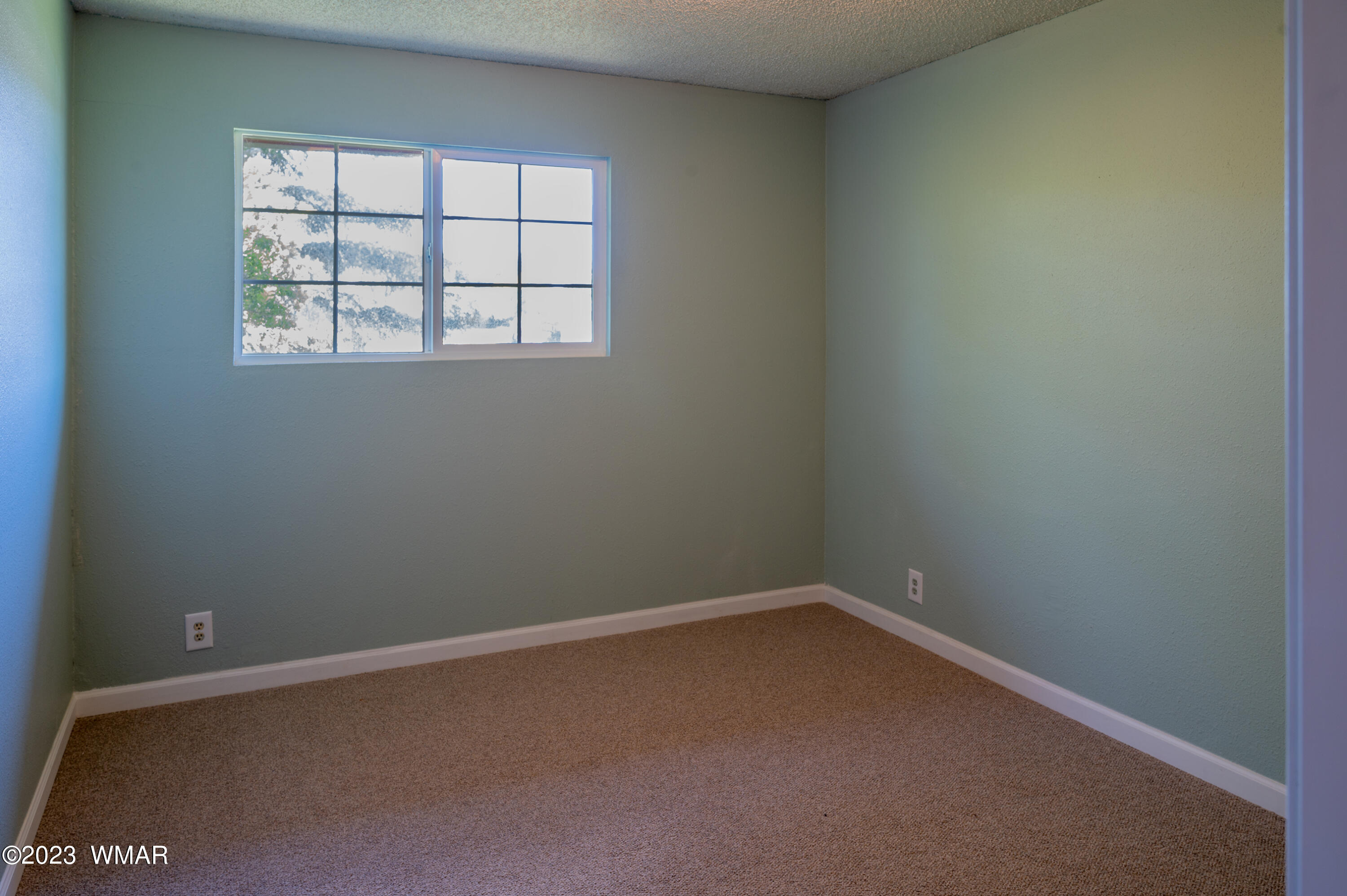 327 Brant Street Eagar, AZ 85925 - Photo 19 of 27