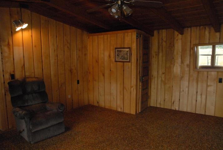 2471 Eagle-Lambert Road Chewelah, WA 99109 - Photo 12 of 20 Gallery Image 12
