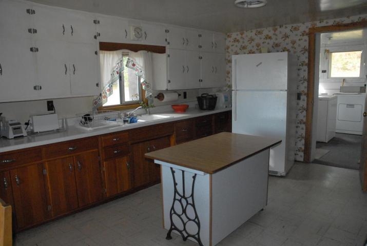 2471 Eagle-Lambert Road Chewelah, WA 99109 - Photo 4 of 20 Gallery Image 4