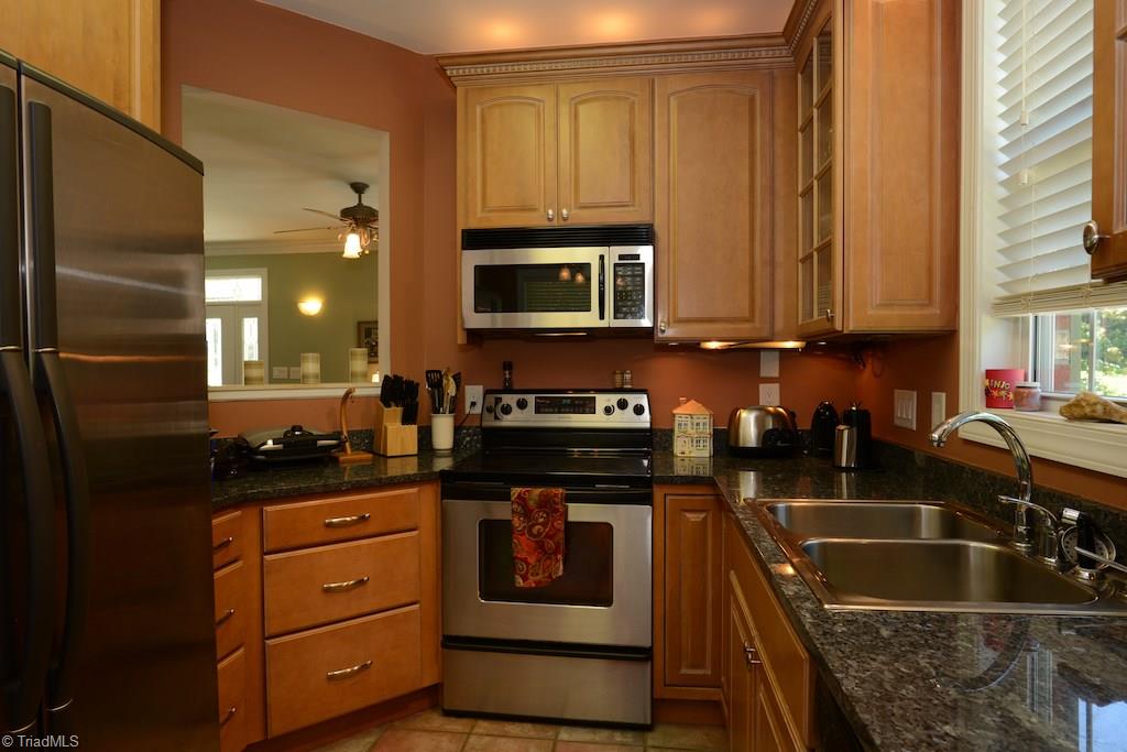 4337 Wallburg-High Point Road High Point, NC 27265 - Photo 11 of 29 Gallery Image 11