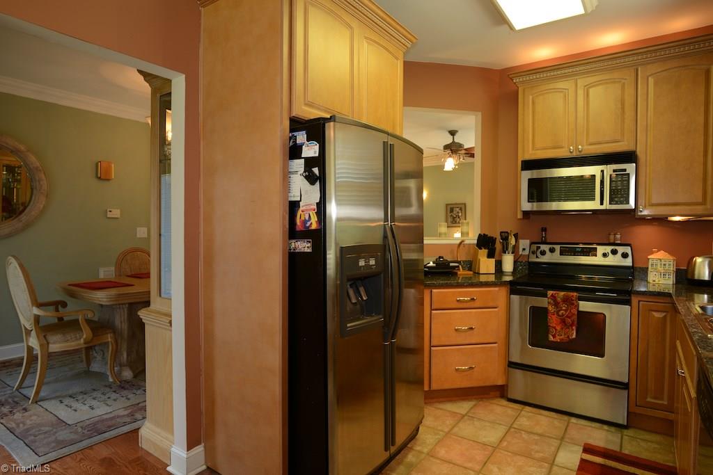 4337 Wallburg-High Point Road High Point, NC 27265 - Photo 12 of 29 Gallery Image 12