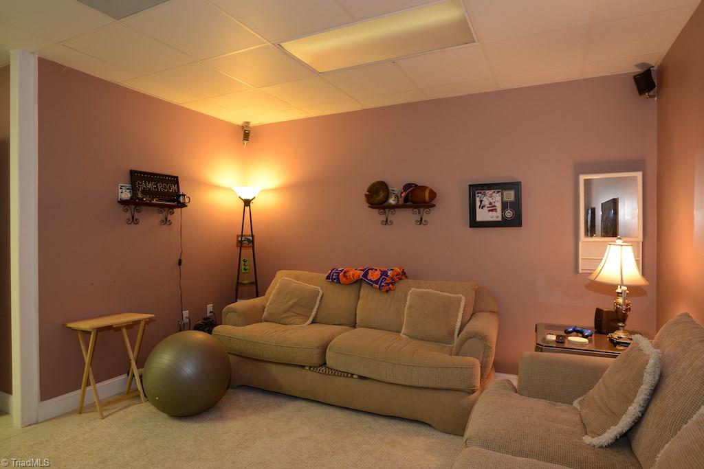 4337 Wallburg-High Point Road High Point, NC 27265 - Photo 21 of 29 Gallery Image 21