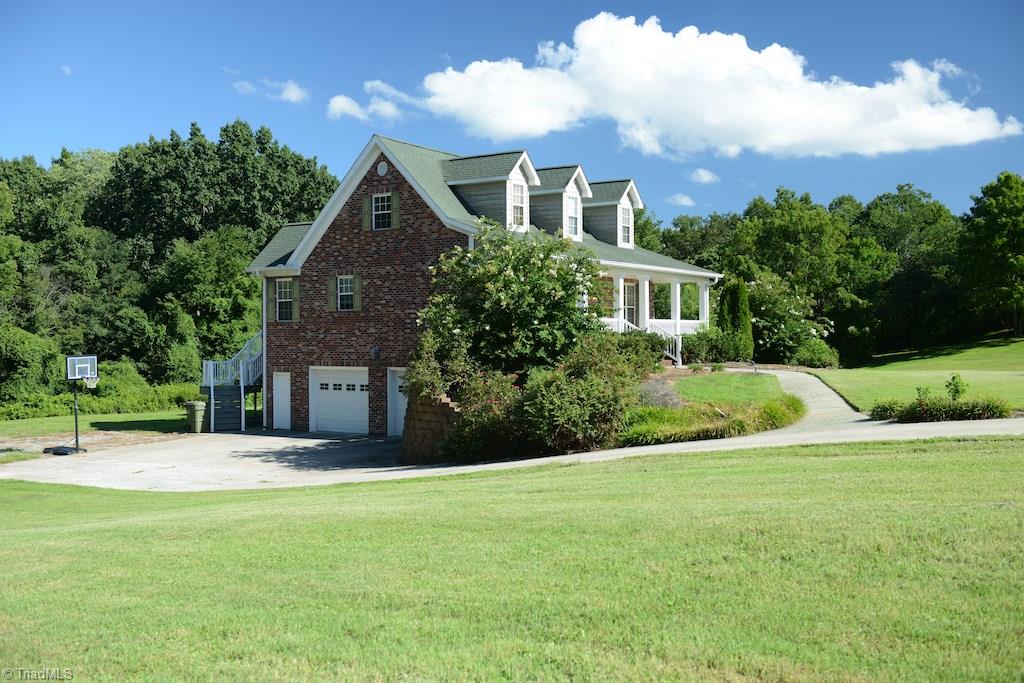4337 Wallburg-High Point Road High Point, NC 27265 - Photo 27 of 29 Gallery Image 27