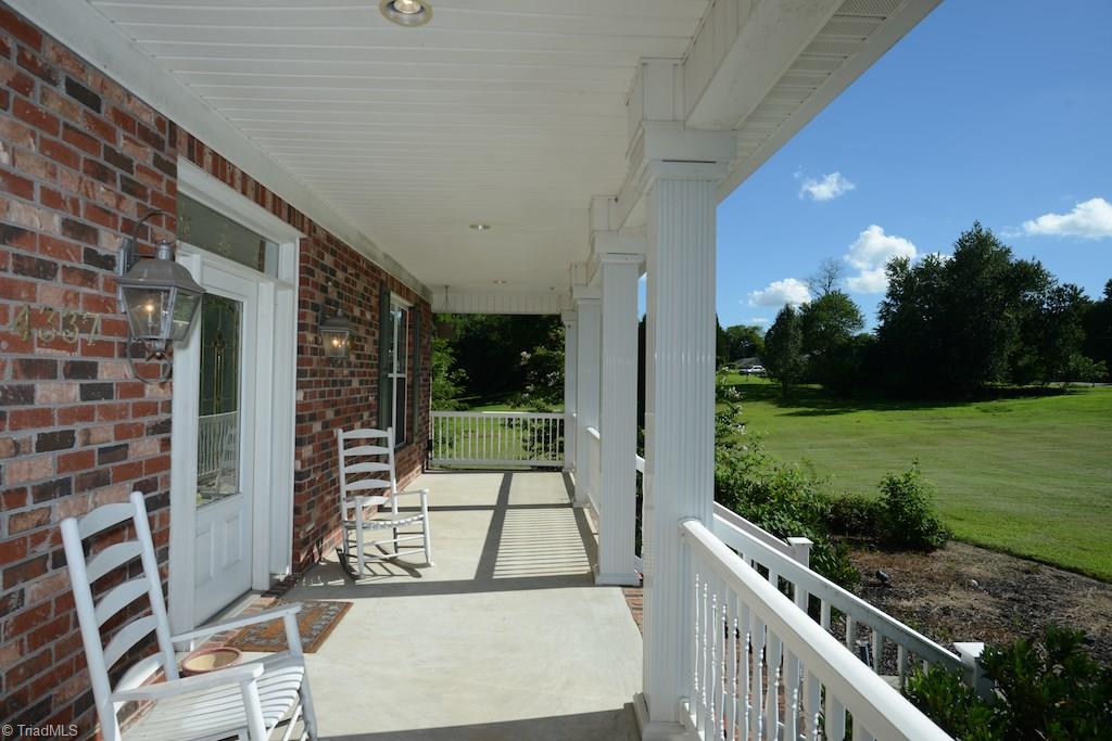 4337 Wallburg-High Point Road High Point, NC 27265 - Photo 5 of 29 Gallery Image 5