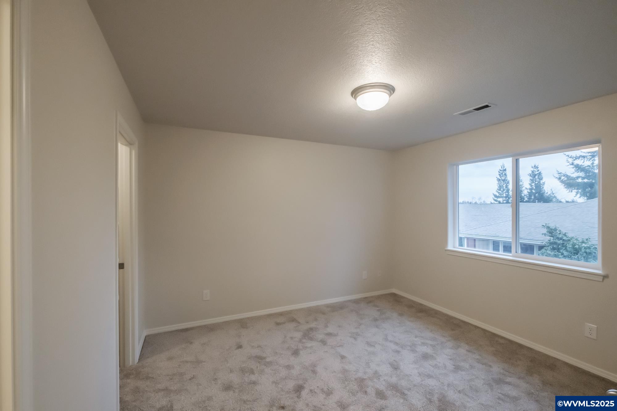 1802 Baxter Road Southeast Salem, OR 97306 - Photo 34 of 49 Gallery Image 34