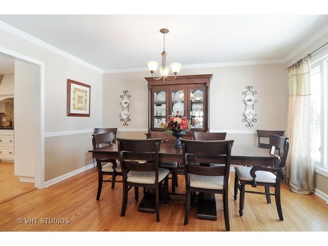 1019 Muirfield Road Inverness, IL 60067 - Photo 4 of 24