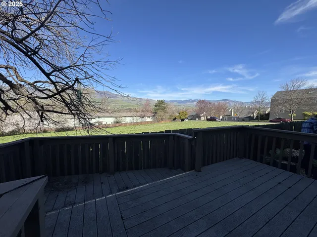 $275,000 | 323 Glenn Street, Ashland, OR 97520