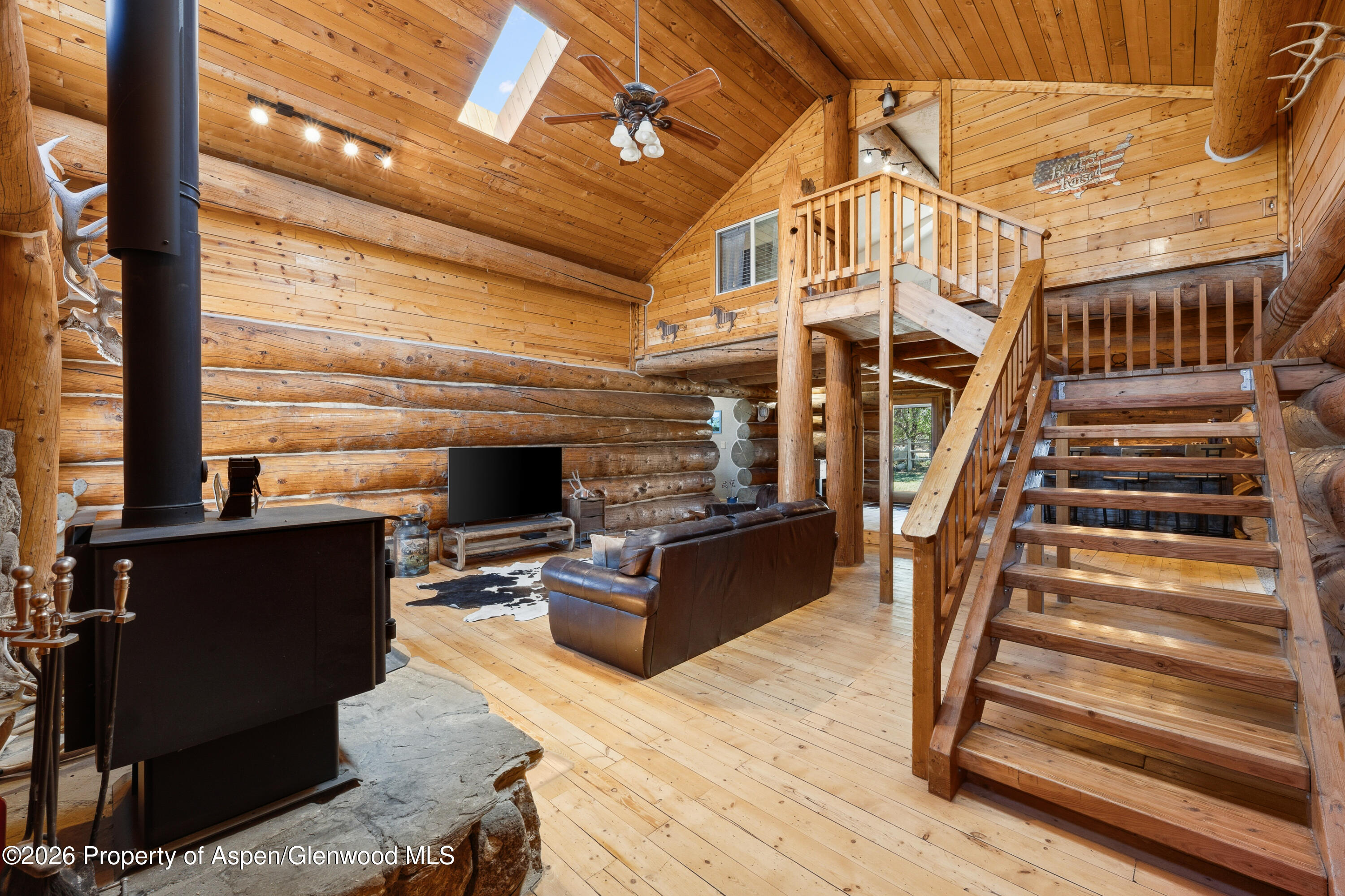 400 Quick Silver Way Rifle, CO 81650 - Photo 10 of 42 Living to Loft