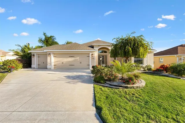 $579,000 | 1852 Sassparilla Way, The Villages, FL 32162
