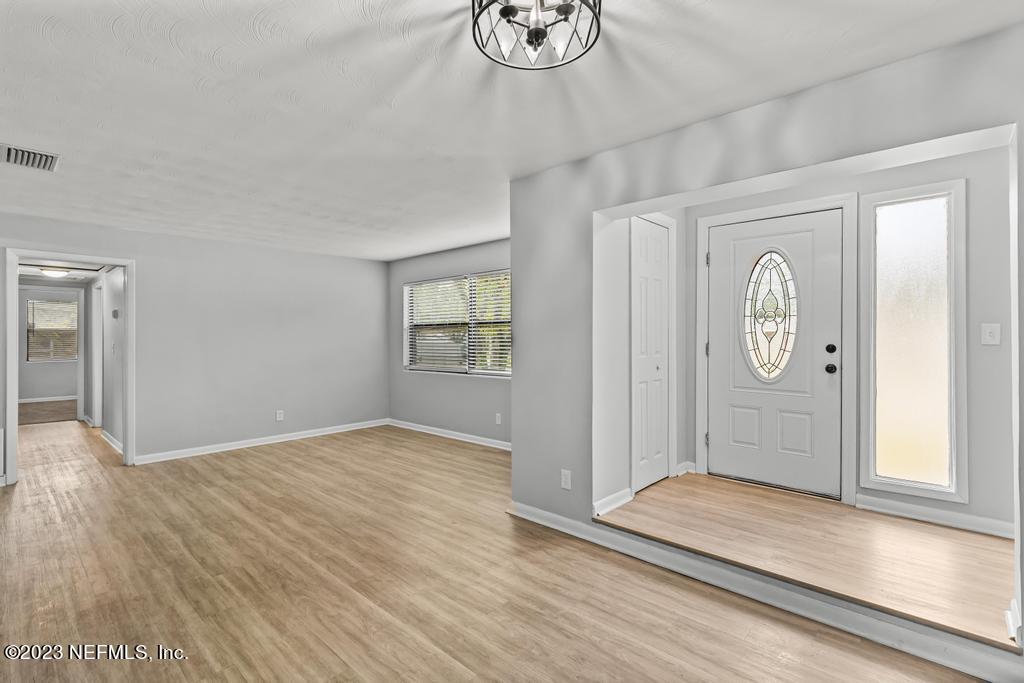 2403 Sam Road Jacksonville, FL 32216 - Photo 10 of 52 2403 Sam Rd-9