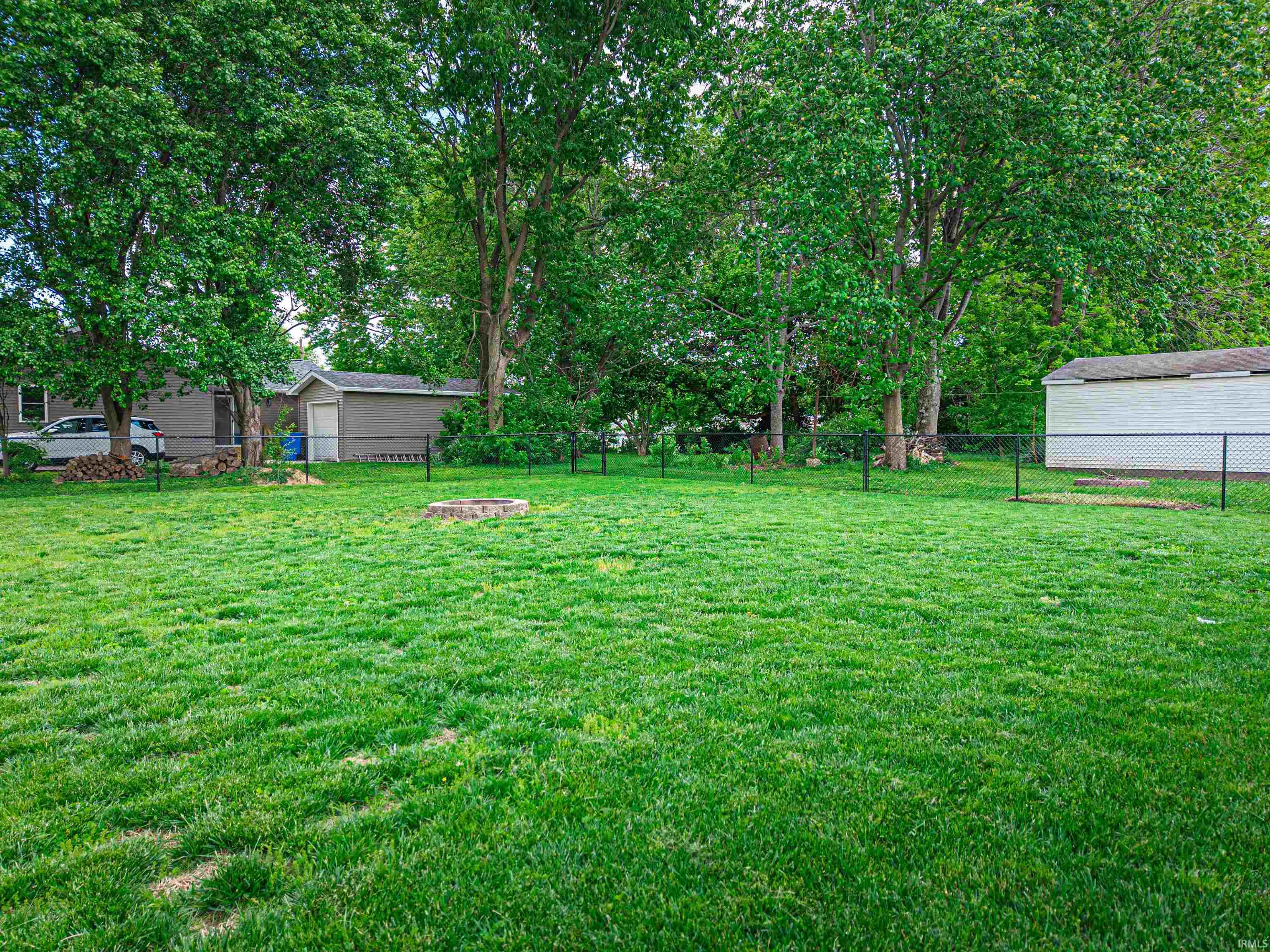 622 North Gibson Street Princeton, IN 47670 - Photo 29 of 32