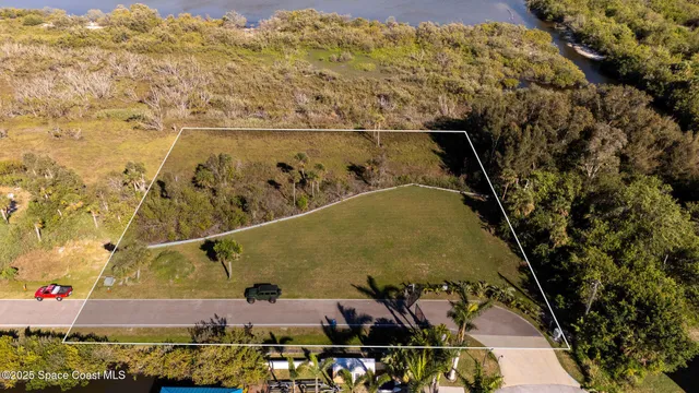 a sign that is on the side of a building