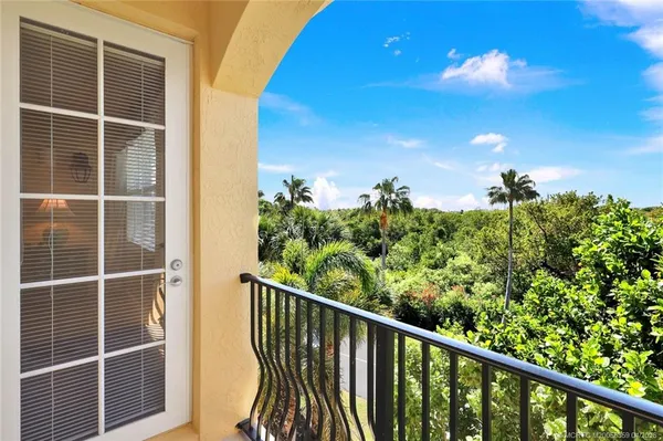 $650,000 | 222 Ocean Bay Drive, Jensen Beach, FL 34957