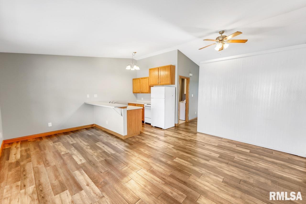 103 East 2nd Street, Unit W Glasford, IL 61533 - Photo 5 of 17