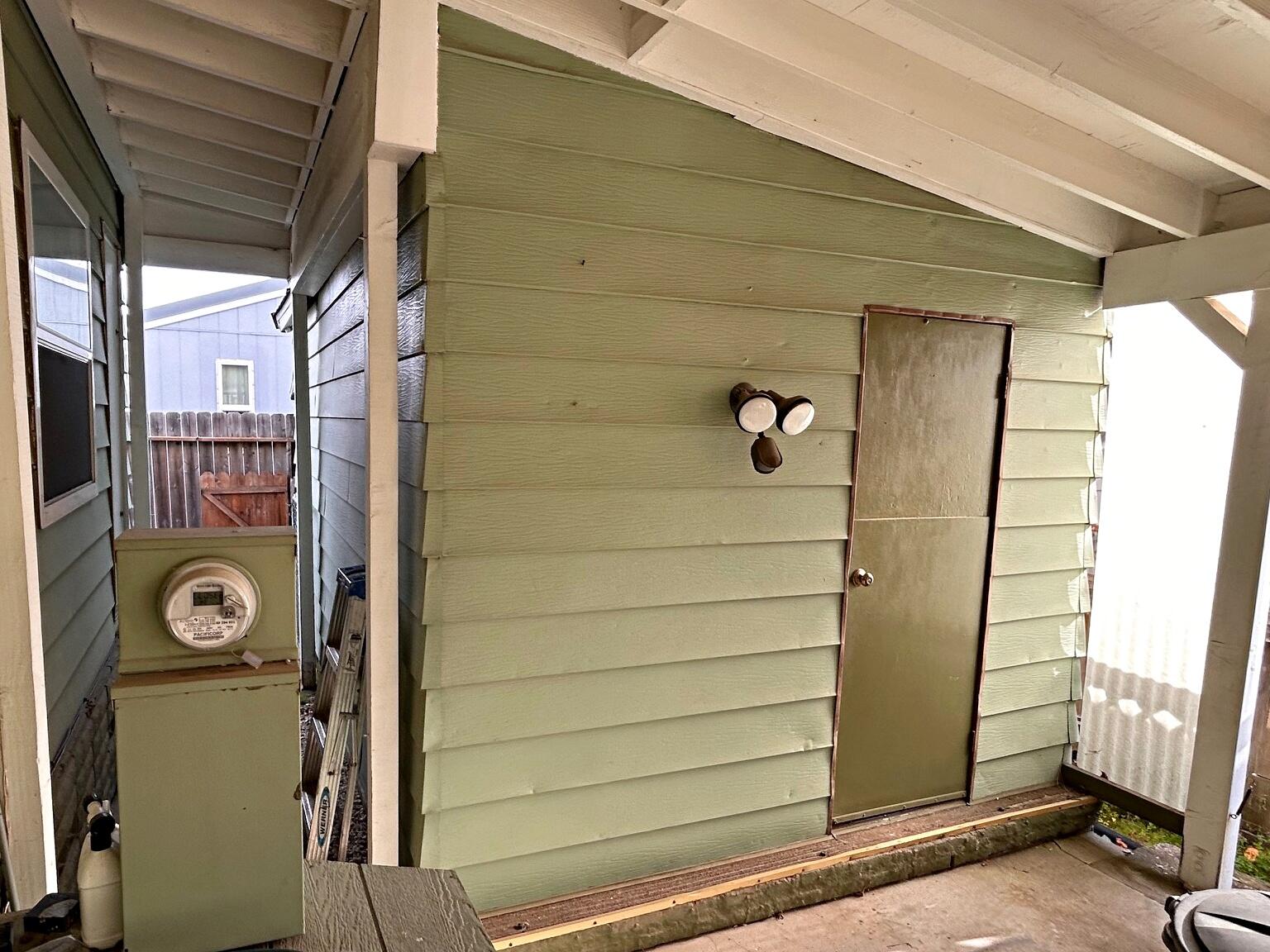 1934 South Old Stage Road, Unit SPC 10 Mount Shasta, CA 96067 - Photo 3 of 12 a view of door