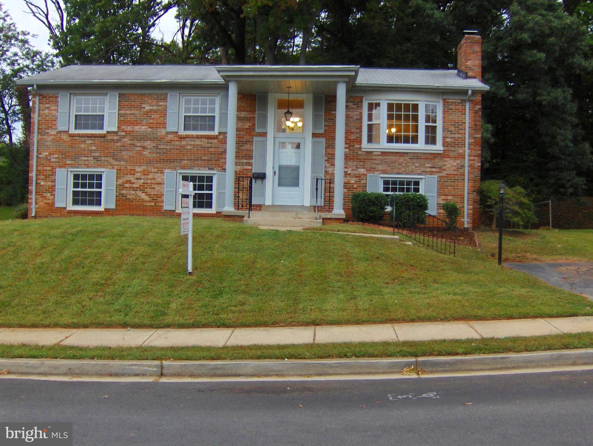 4814 Kilbane Road Woodbridge, VA 22193 - Photo 1 of 21 Exterior (Front)