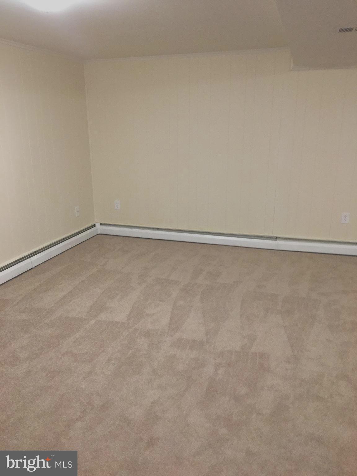4814 Kilbane Road Woodbridge, VA 22193 - Photo 18 of 21 Family Room