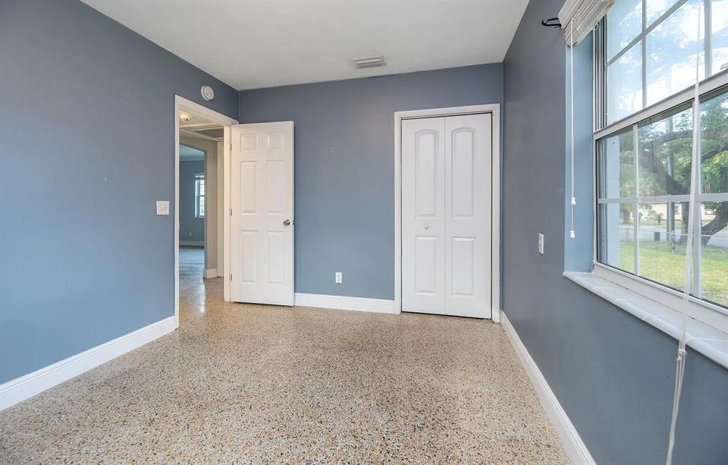 2127 26th Avenue South St. Petersburg, FL 33712 - Photo 8 of 17