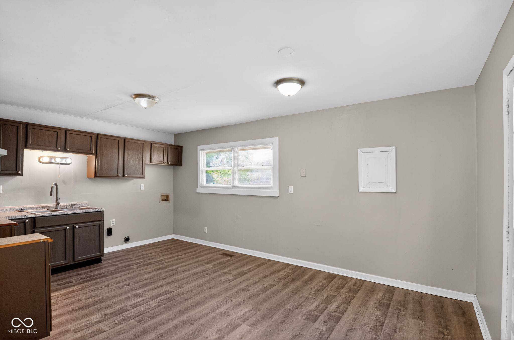 4002 Mitthoeffer Road Indianapolis, IN 46235 - Photo 16 of 36