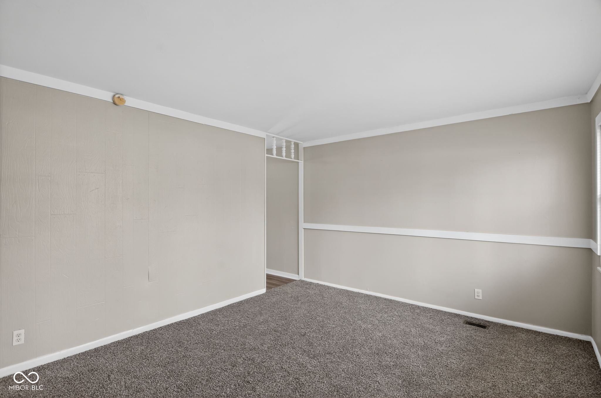 4002 Mitthoeffer Road Indianapolis, IN 46235 - Photo 22 of 36