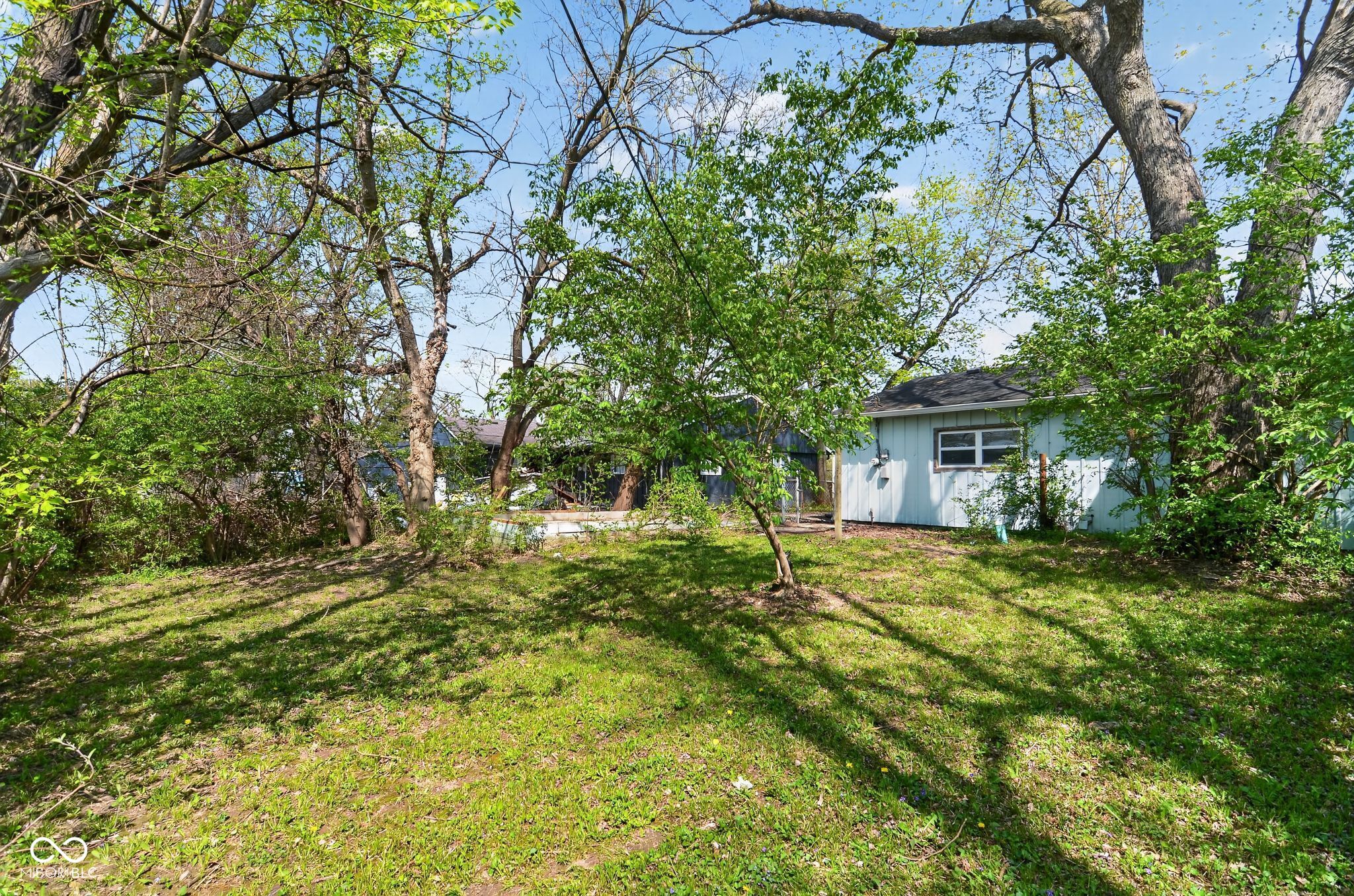 4002 Mitthoeffer Road Indianapolis, IN 46235 - Photo 30 of 36