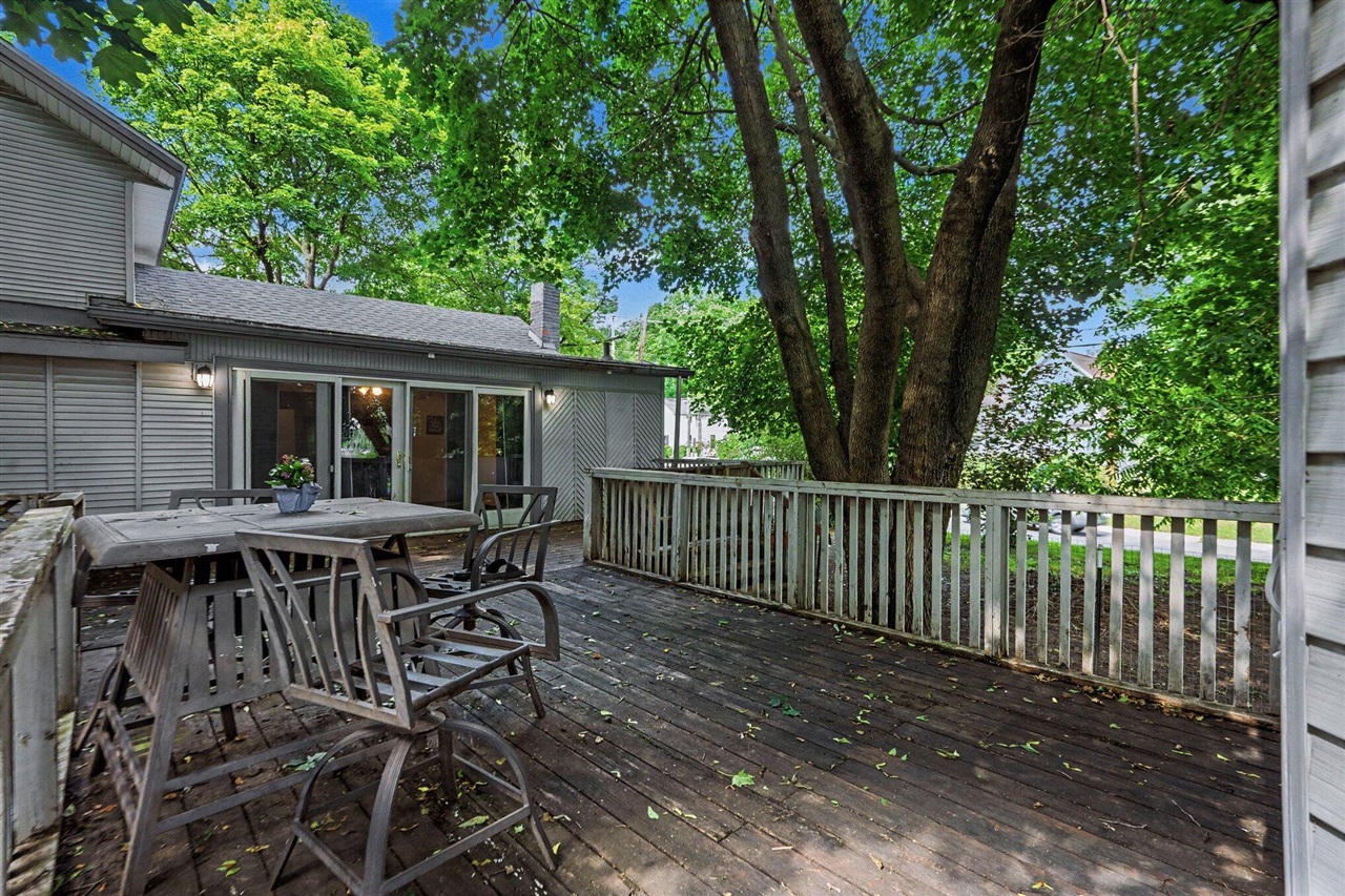 402 West Broadway Street Three Rivers, MI 49093 - Photo 21 of 30