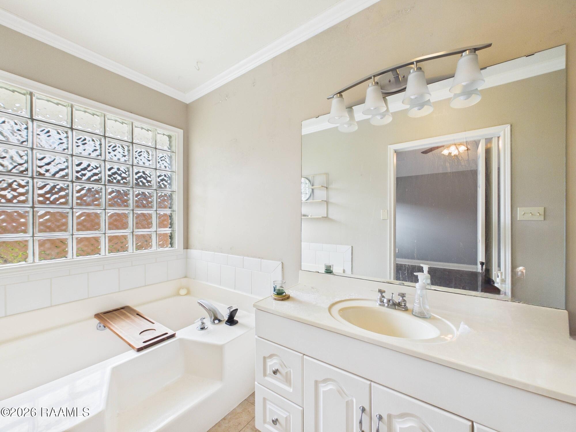 115 La Rue Vil Lafayette, LA 70508 - Photo 17 of 36 CAM06258G6-PR0046-STILL016 (1) (1)