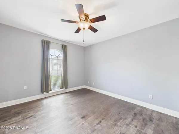 $1,900 | 115 La Rue Vil, Lafayette, LA 70508