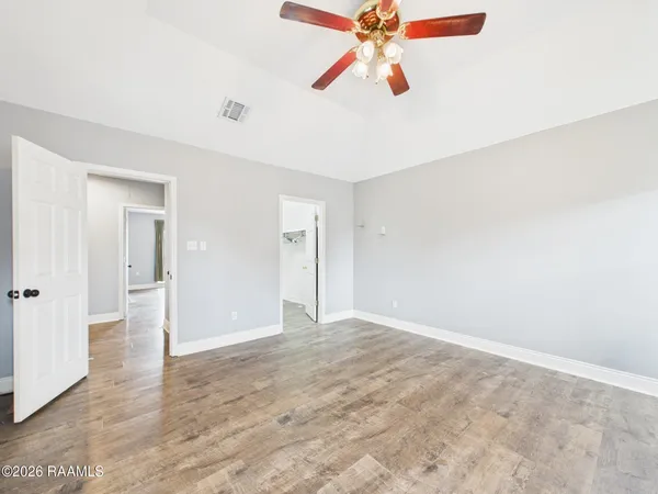 $2,000 | 115 La Rue Vil, Lafayette, LA 70508