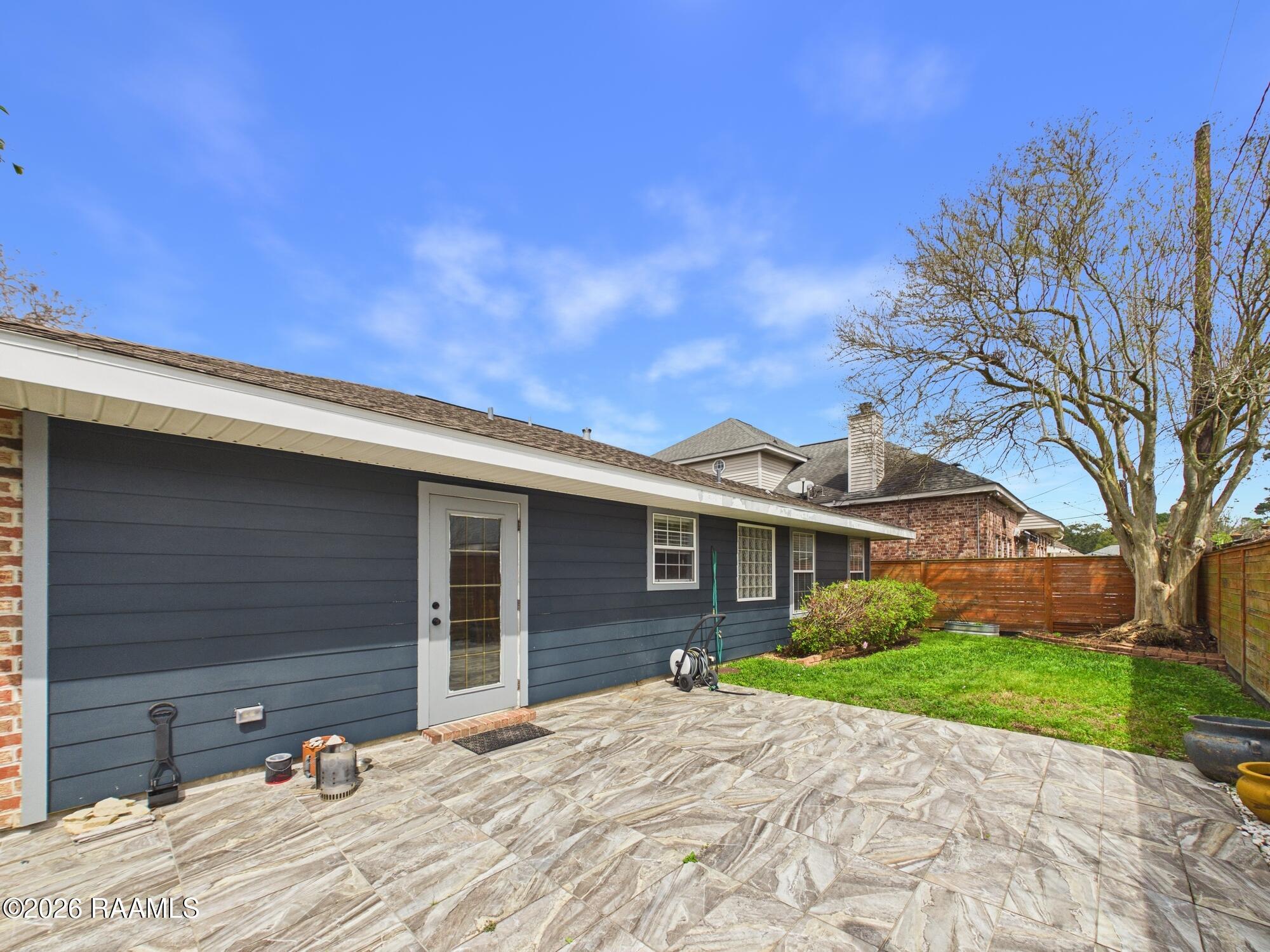 115 La Rue Vil Lafayette, LA 70508 - Photo 31 of 39 CAM06258G6-PR0046-STILL029