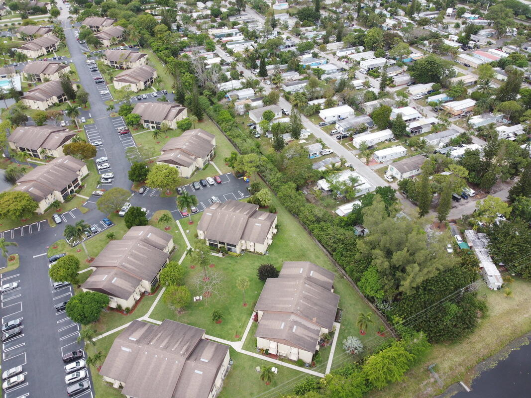 320 Pine Ridge Circle, Unit A1 Greenacres, FL 33463 - Photo 38 of 65 DJI_0797