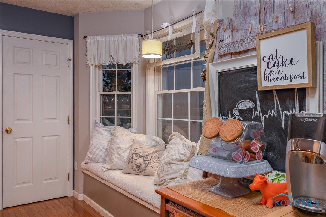 8025 Dowling Road Perrysburg, OH 43551 - Photo 12 of 32 Gallery Image 12
