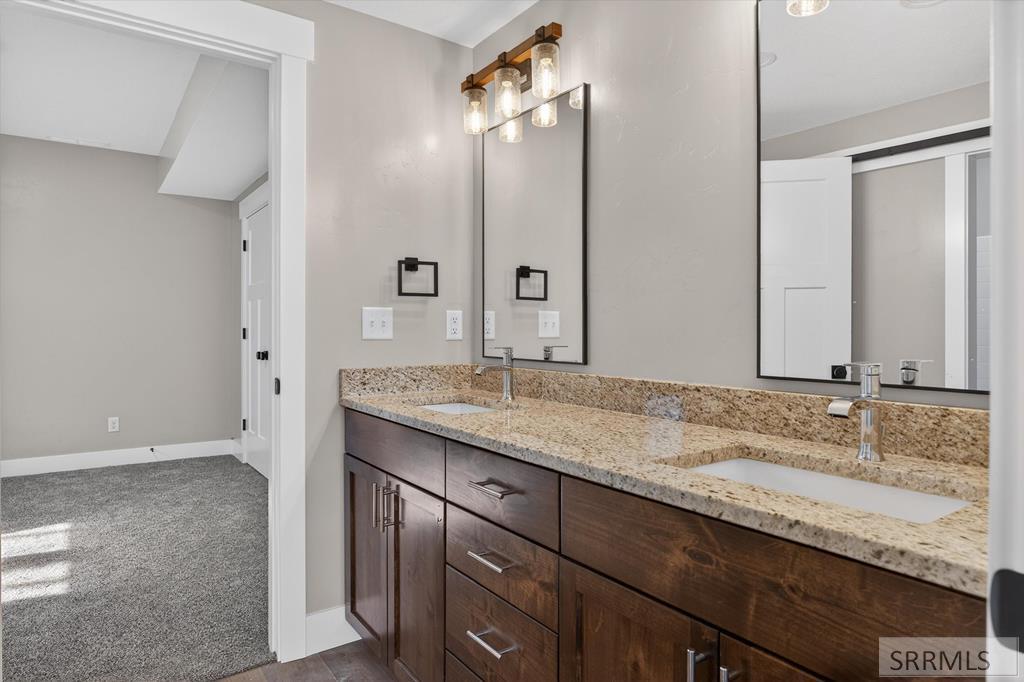 4456 Center Street Pocatello, ID 83201 - Photo 33 of 48