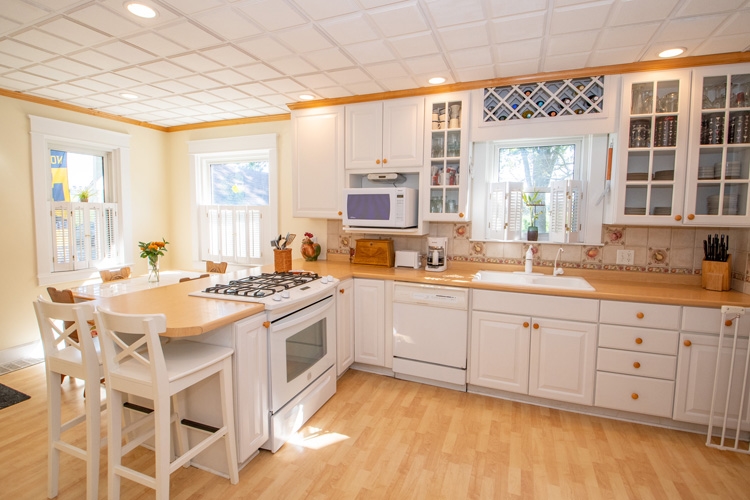 17213 Ireland Road South Bend, IN 46614 - Photo 2 of 36 Gallery Image 2