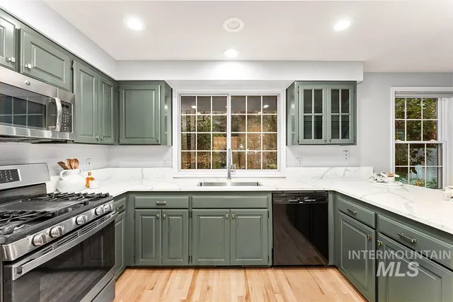 $825,000 | 3362 East Dowling Mill Court, Boise, ID 83706