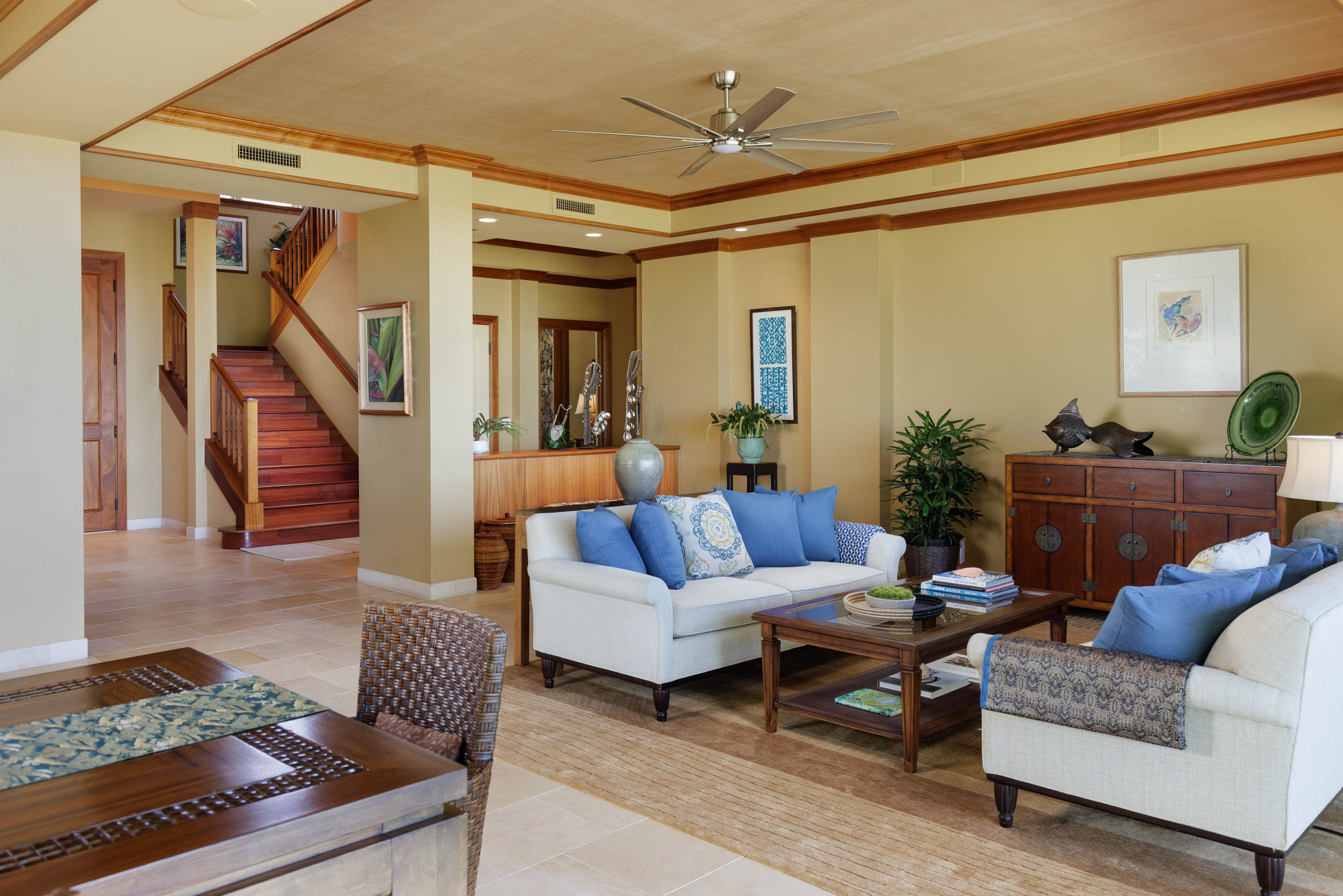 62-3979 Kaunaoa Iki Road, Unit 2A Kamuela, HI 96743 - Photo 6 of 17 a living room with furniture and a rug