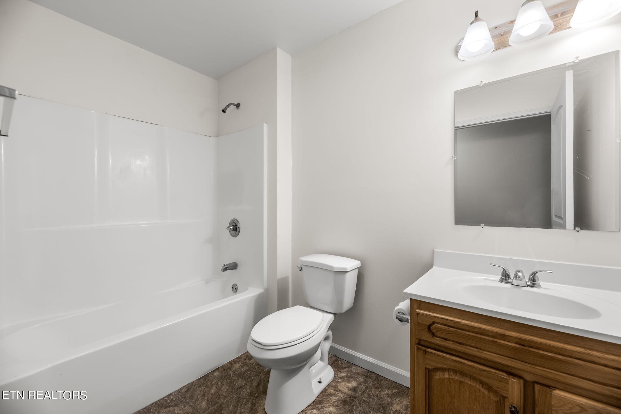 105 Houston Avenue Oak Ridge, TN 37830 - Photo 15 of 22 Gallery Image 15