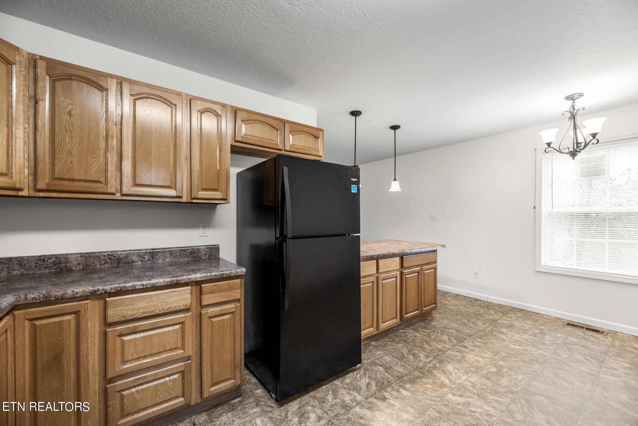 105 Houston Avenue Oak Ridge, TN 37830 - Photo 8 of 22 Gallery Image 8