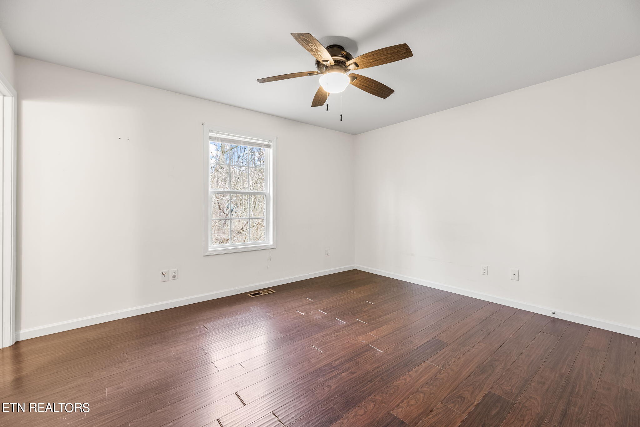 105 Houston Avenue Oak Ridge, TN 37830 - Photo 10 of 22 Gallery Image 10
