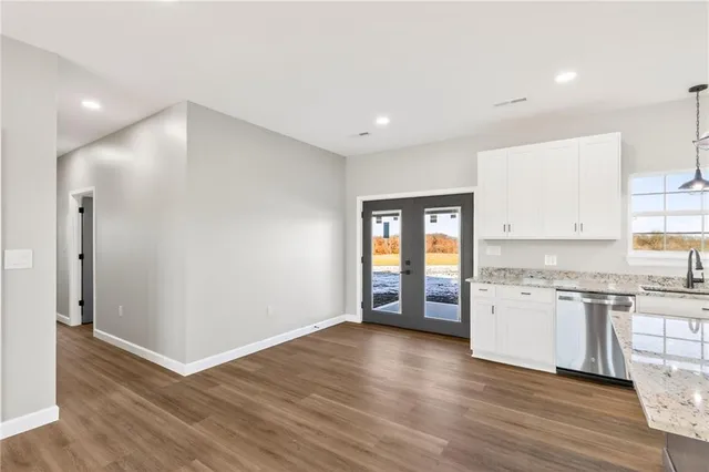 $485,000 | 201 Northeast Shinn Lane, Lathrop, MO 64465