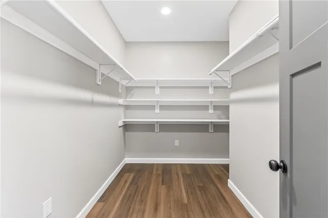 $485,000 | 201 Northeast Shinn Lane, Lathrop, MO 64465