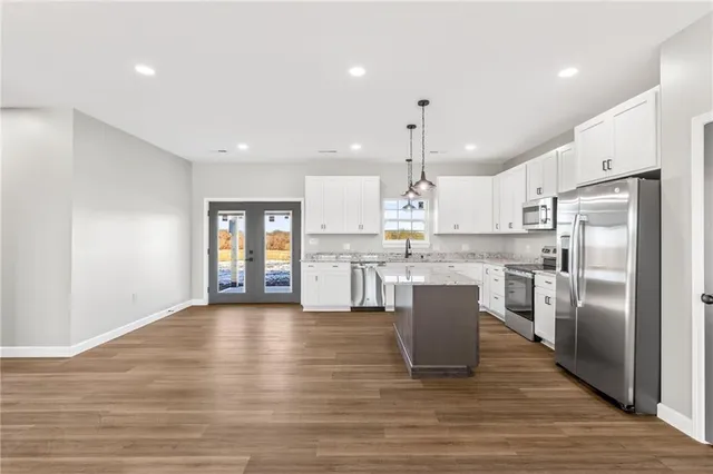 $485,000 | 201 Northeast Shinn Lane, Lathrop, MO 64465