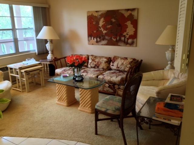 316 Mansfield H, Unit 316 Boca Raton, FL 33434 - Photo 3 of 12 largeliving1