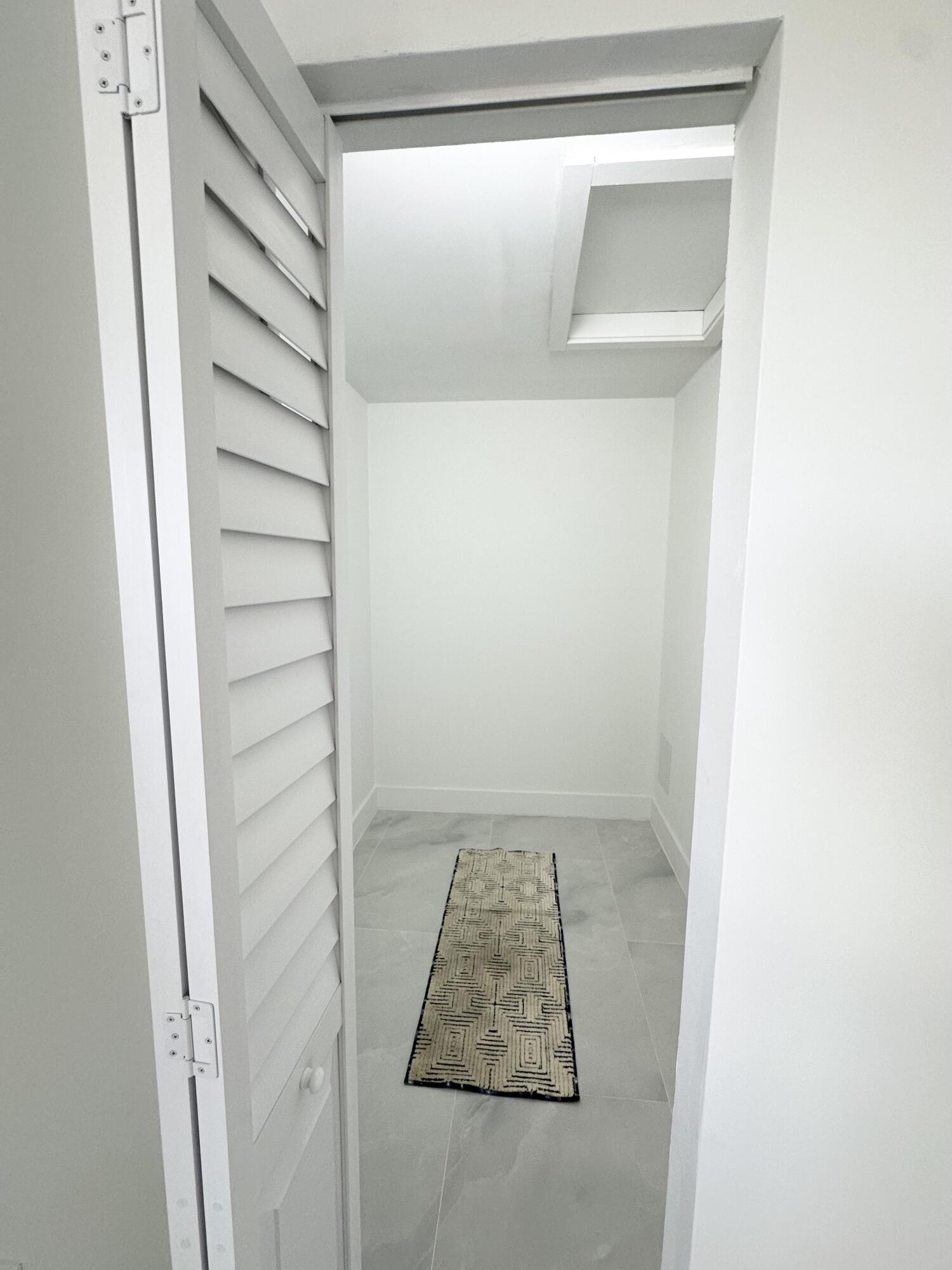 10033 Winding Lake Road, Unit 204 Sunrise, FL 33351 - Photo 22 of 37 IMG_1152