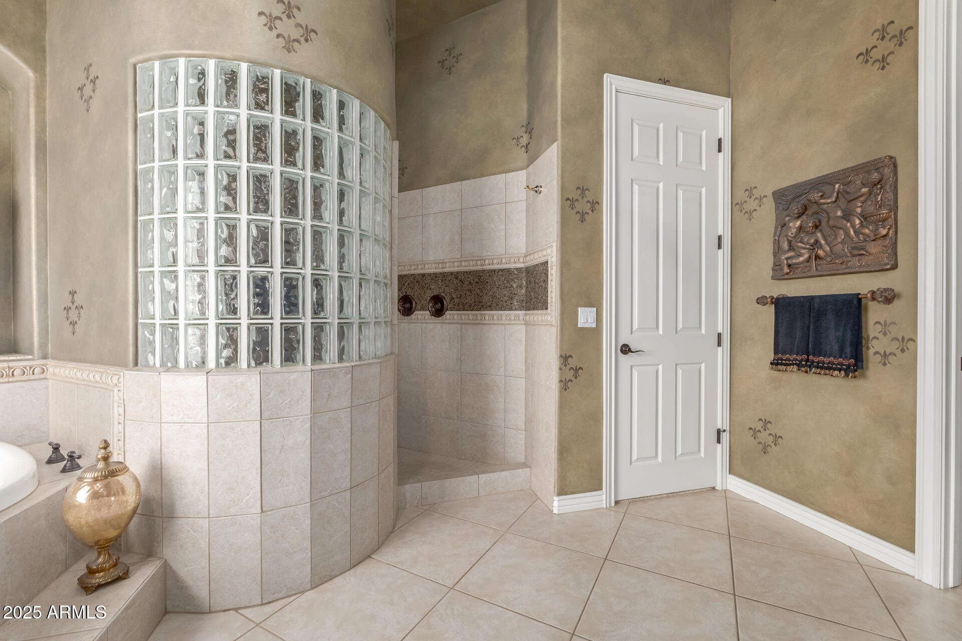 4055 North Recker Road, Unit 6 Mesa, AZ 85215 - Photo 22 of 70 Gallery Image 22