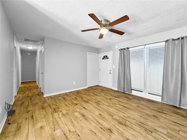 $2,300 | 1003 County Road 17A West, Avon Park, FL 33825