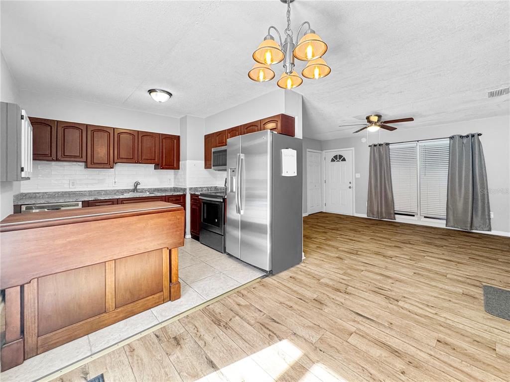 1003 County Road 17A West Avon Park, FL 33825 - Photo 10 of 26