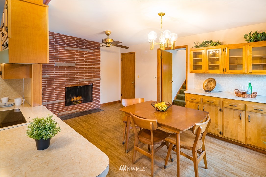 631 13th Way Southwest Edmonds, WA 98020 - Photo 11 of 25 Gallery Image 11
